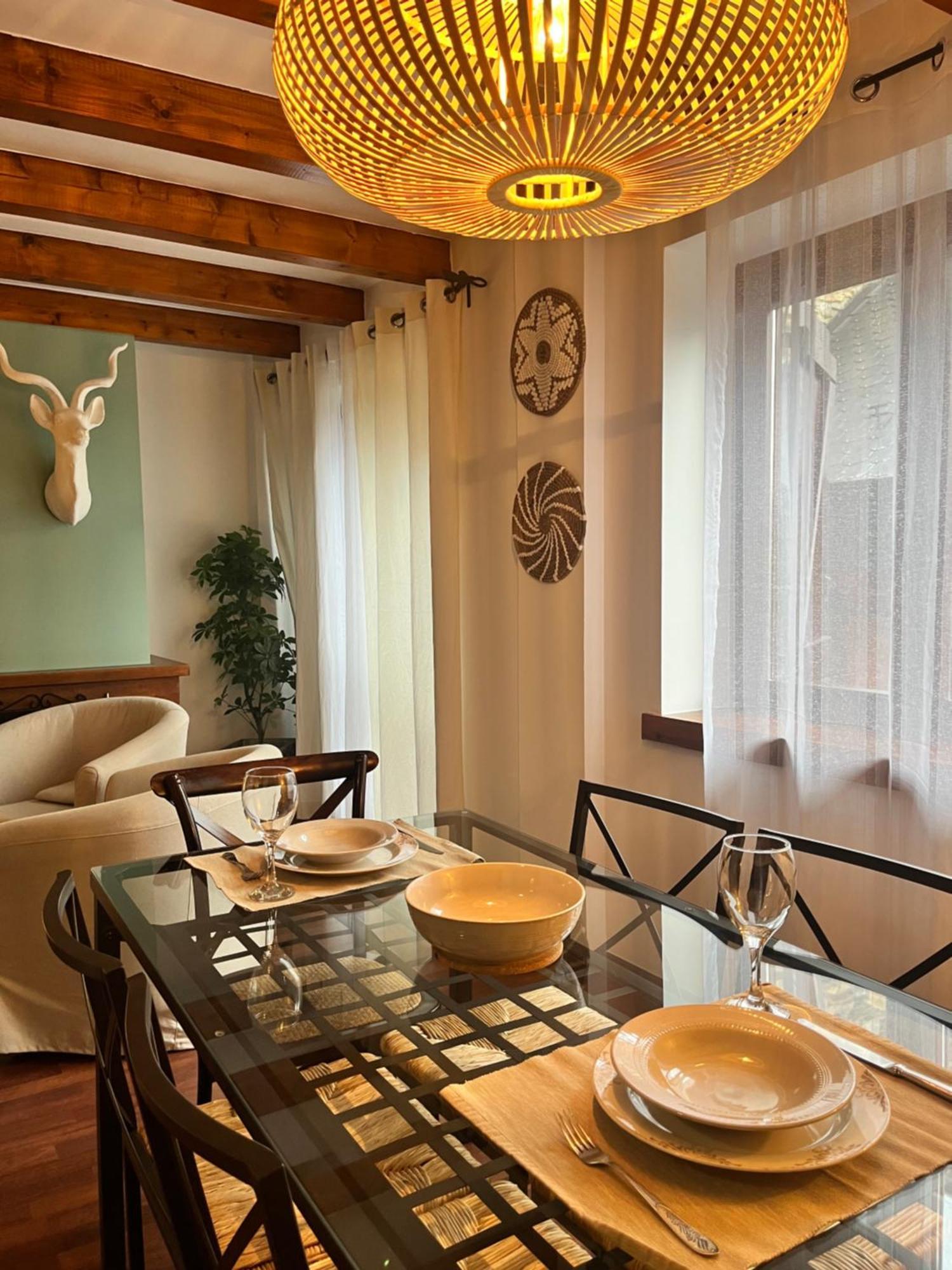 Luxury House Valencia D'Aneu Apartamento Exterior foto