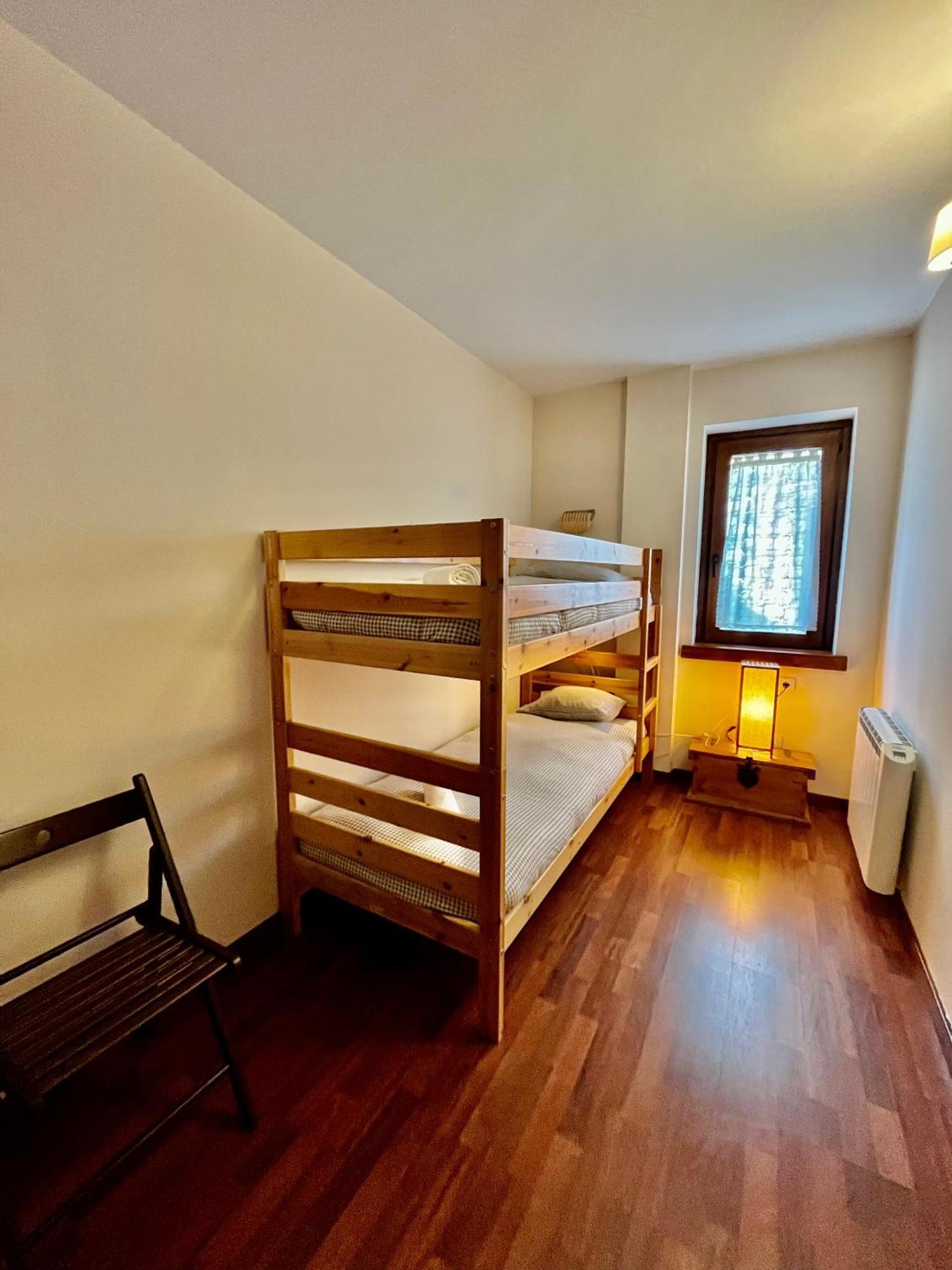 Luxury House Valencia D'Aneu Apartamento Exterior foto