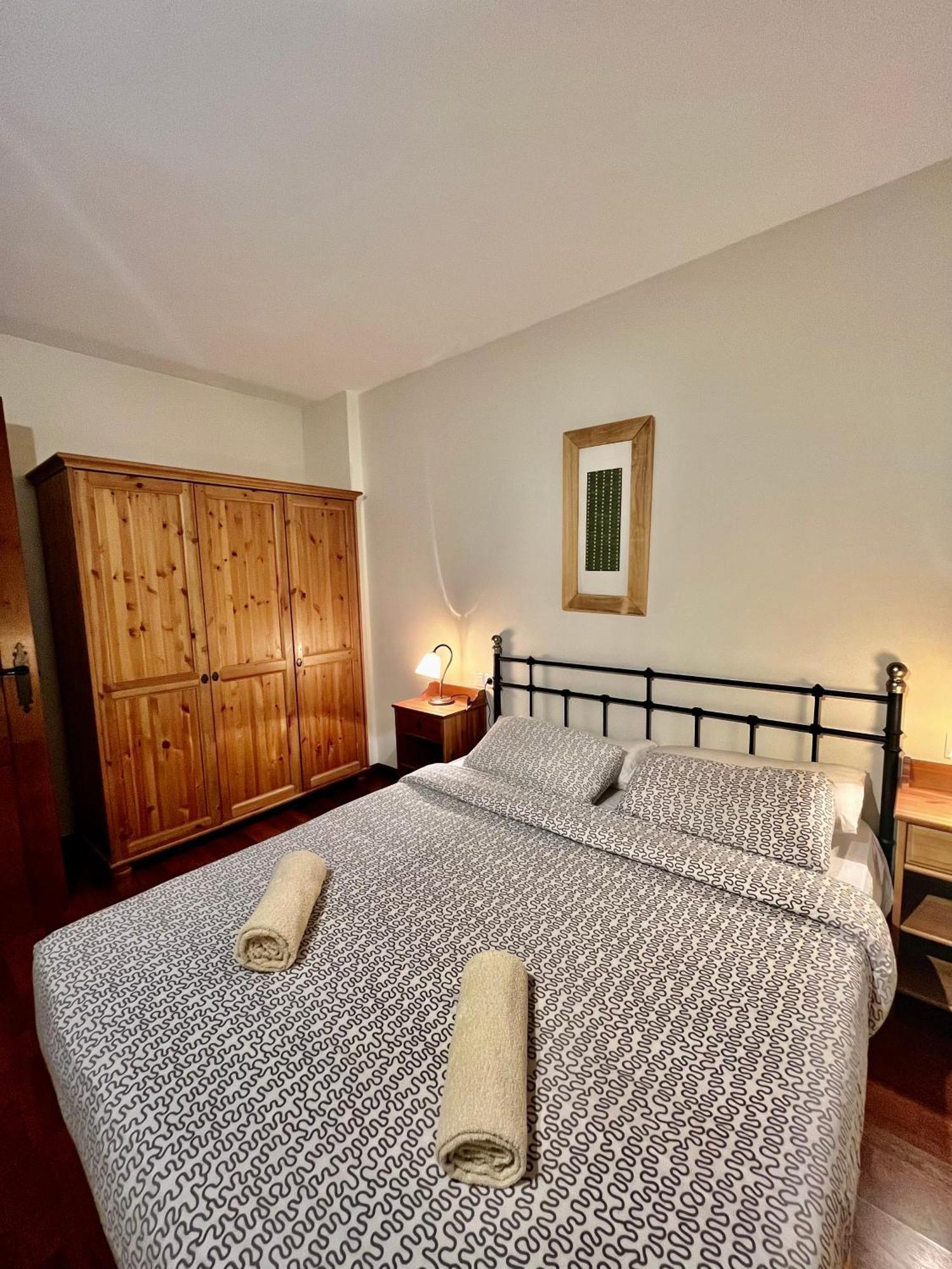 Luxury House Valencia D'Aneu Apartamento Exterior foto